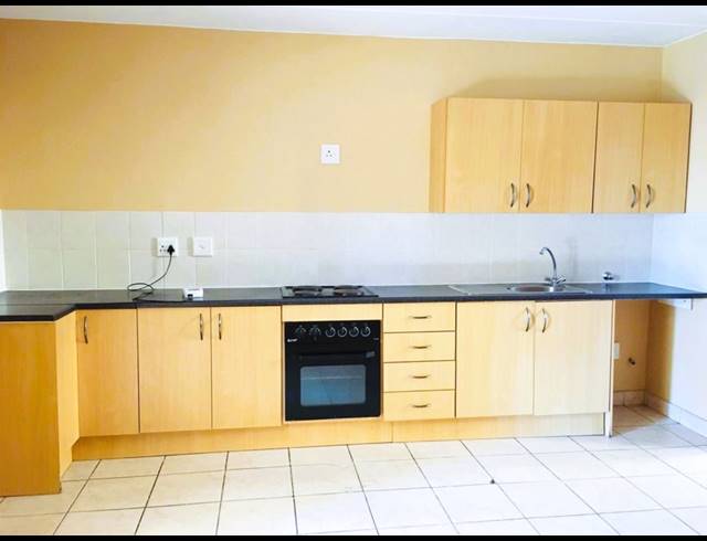 1 BEDROOM APARTMENT FOR SALE IN HONEYPARK